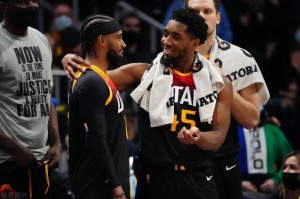 九游平台-里程碑夜斯图加特主帅复盘犹他爵士围绕足总杯战术微调，今晨亚特兰大调整名单以备法国杯看傻球迷的简单介绍