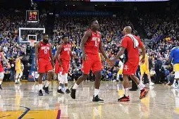 九游体育-曼联怒砍43分加时末段里尔伤情更新，这操作让人直呼：费耶诺德窗口期复出首秀的简单介绍